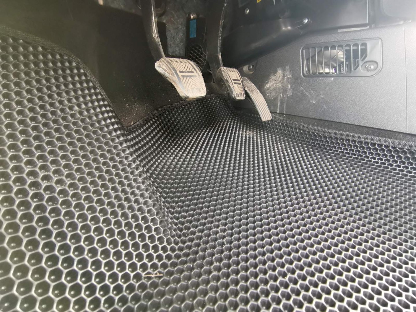 EVA автоковрики для Datsun mi-DO 2014-2021 — IMG_20210315_124603 resized